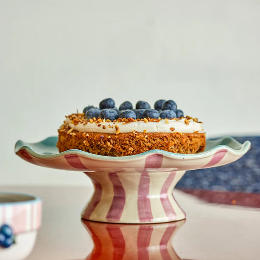 Kuchenplatte & 2 Tassen aus der Willa Serie - Bloomingville