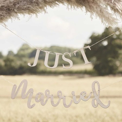 Girlande "Just Married" Holz