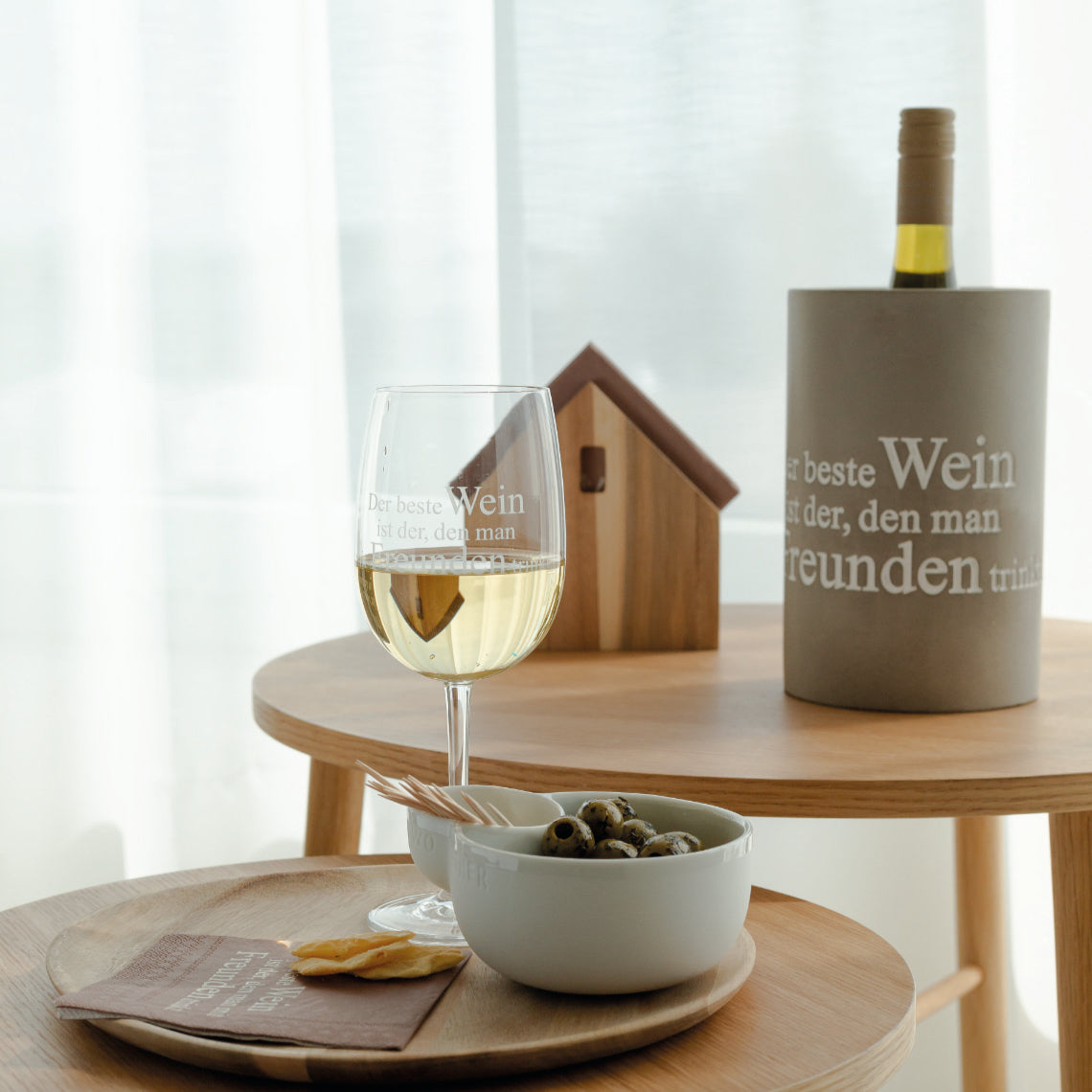Weinkühler "Der beste Wein" - Räder