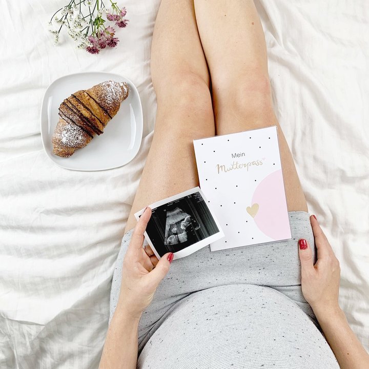 Mutterpasshülle „gold/rosa“ - Mintkind