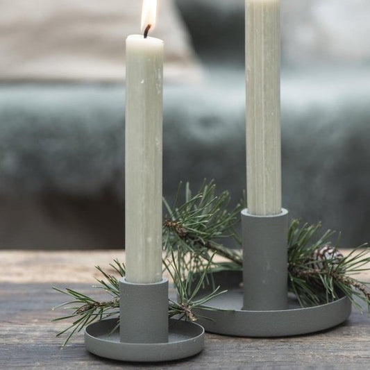 Kerzenhalter klein für Stabkerze staubig grün - Ib Laursen