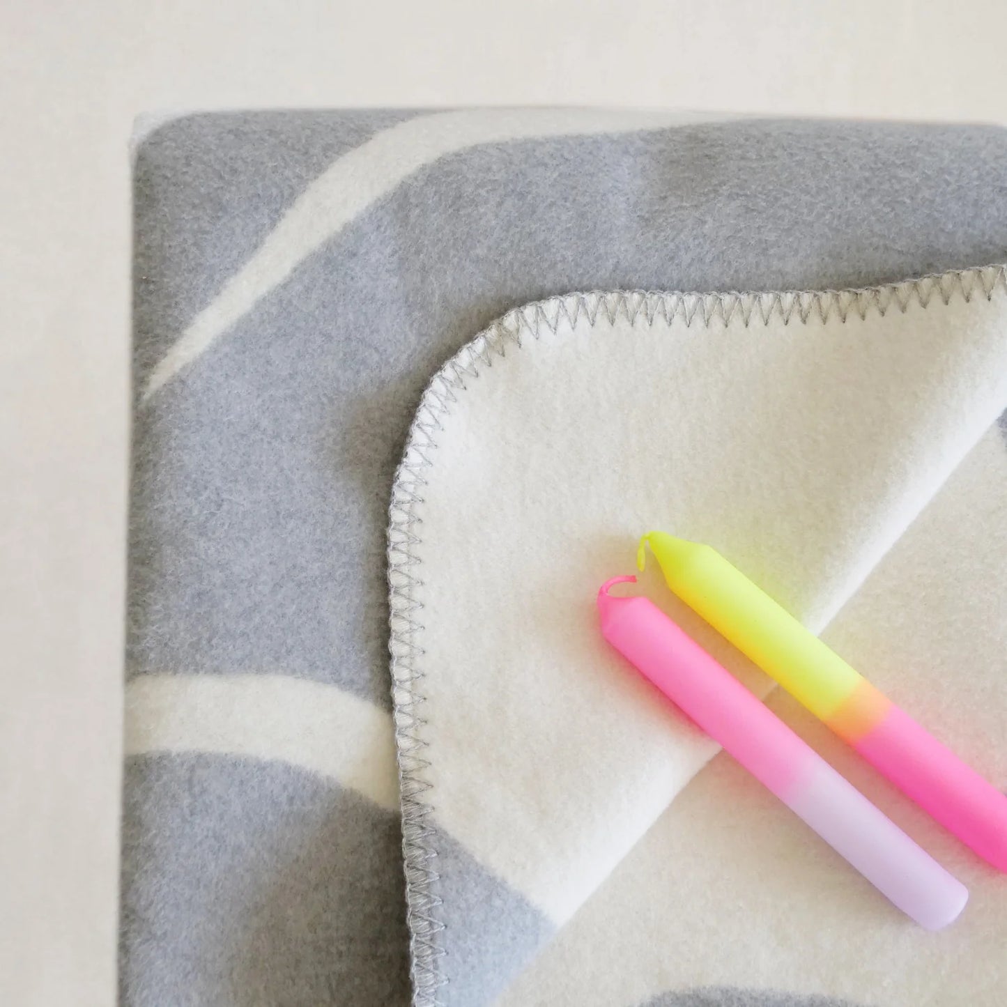 Kuscheldecke XL "Björk" grau - Riema