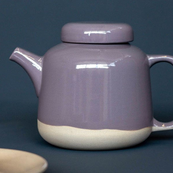Teekanne Rutunda L cer sand mit Glasur in lila 1250 ml - Kinta