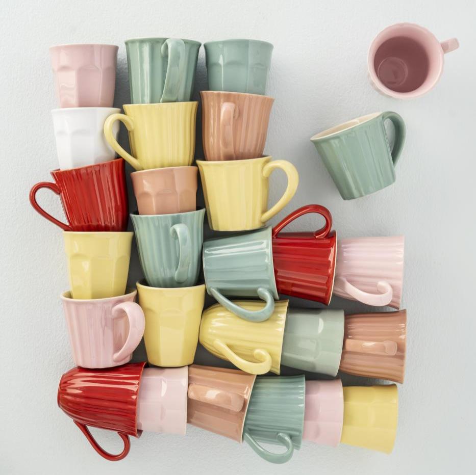 Cafe Latte Becher Mynte Coral Almond - Ib Laursen