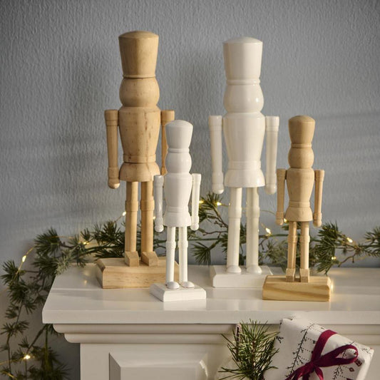 Figur Nussknacker abgerundete Füße weiß klein - Ib Laursen