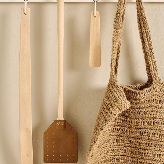 Fliegenklatsche mit Leder und Baumwollschnur - Ib Laursen