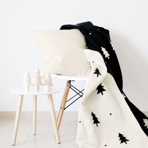 Kuscheldecke "Smilla" Tannenbäume - Riema