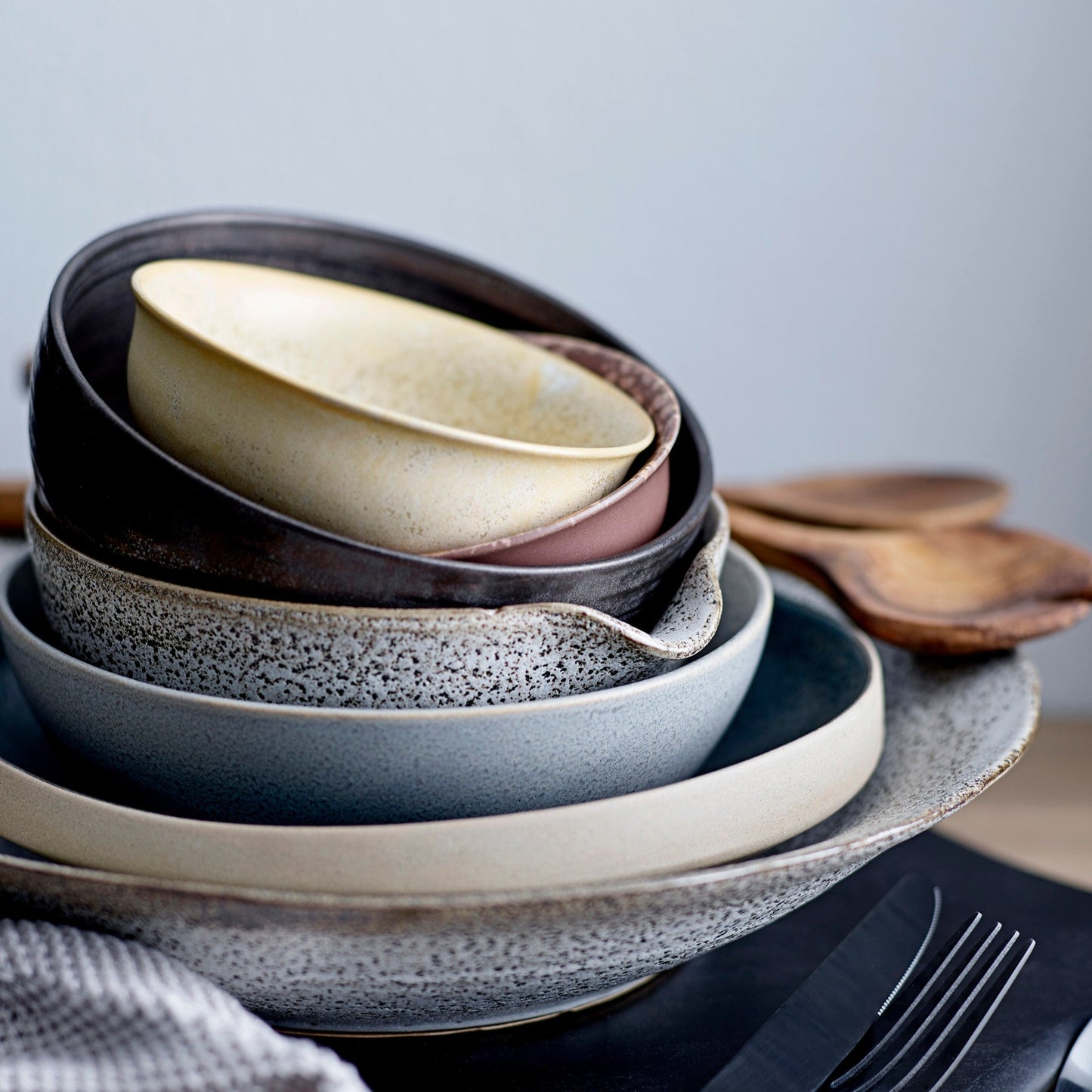 Kendra Schale grau - Bloomingville