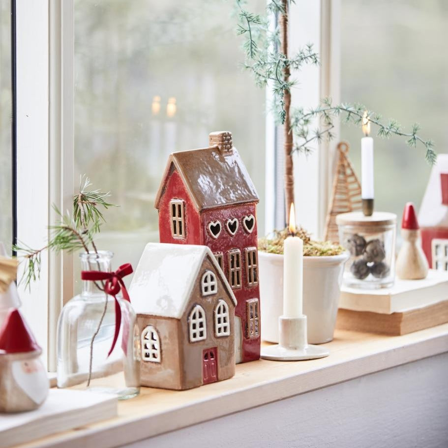 Haus für Teelicht Stillenat rote Tür - Ib Laursen