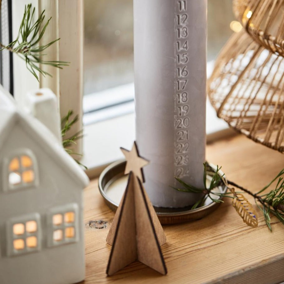 Tannenbaum stehend - Ib Laursen