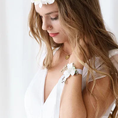 Blumen Armband weiß