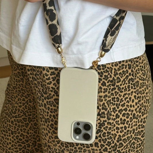 Handyhülle SILICONE sand - Cheeky Chain