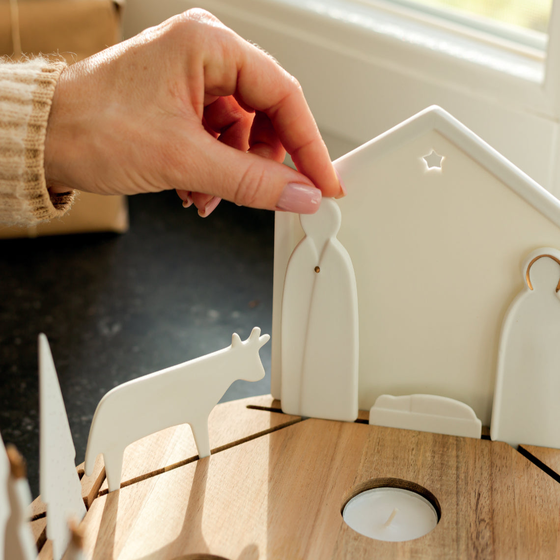 Lichtobjekt rund "Krippe" - Räder