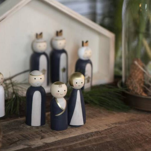 Weihnachtskrippe mit 7 Holzfiguren handbemalt - Ib Laursen