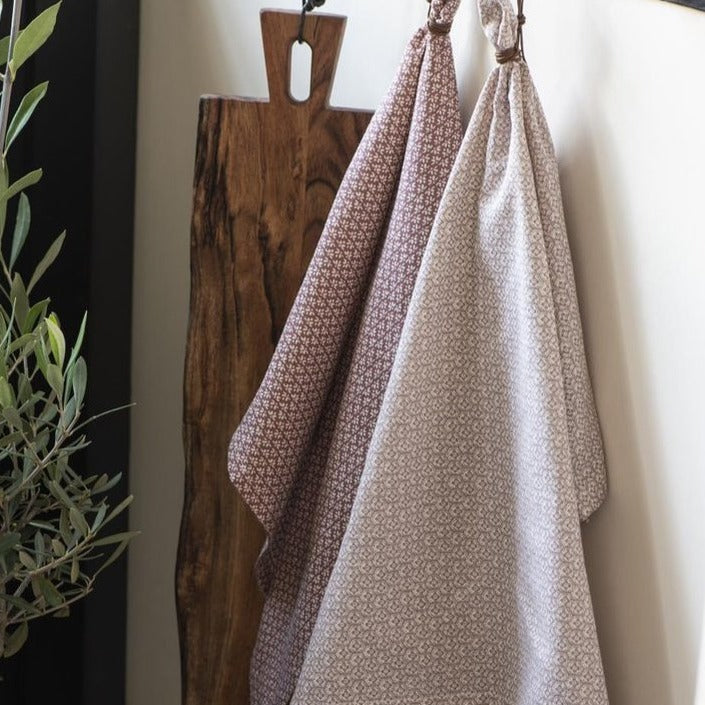 Tapasbrett Unika aus geöltem Akazienholz - Ib Laursen