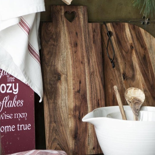 Schneidebrett Herzloch Akazienholz groß - Ib Laursen