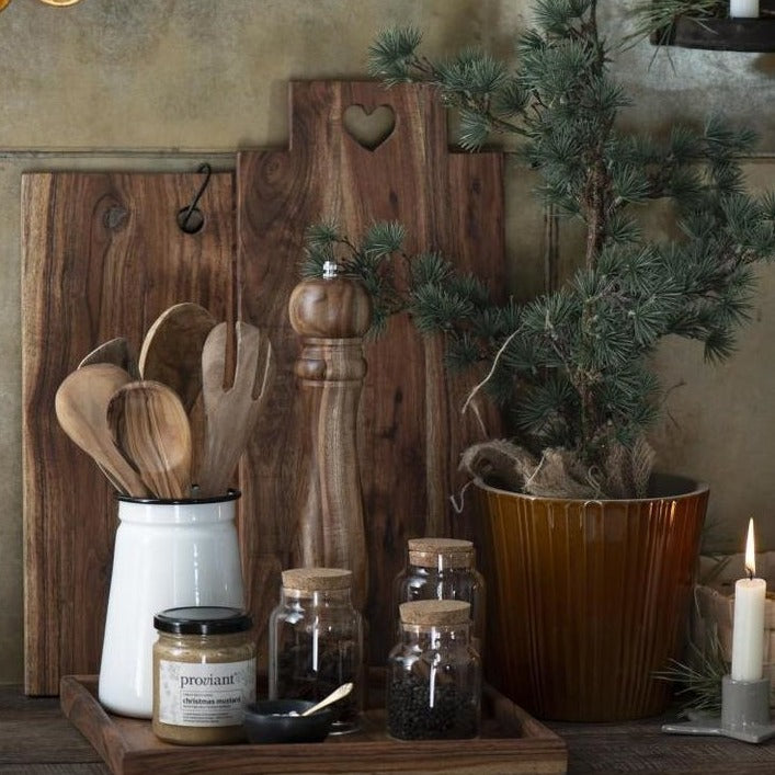 Schneidebrett Herzloch Akazienholz groß - Ib Laursen