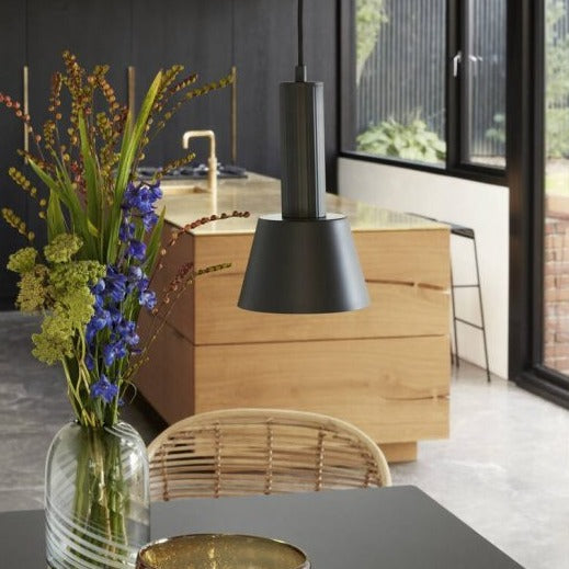 Hängelampe schwarz - Hübsch