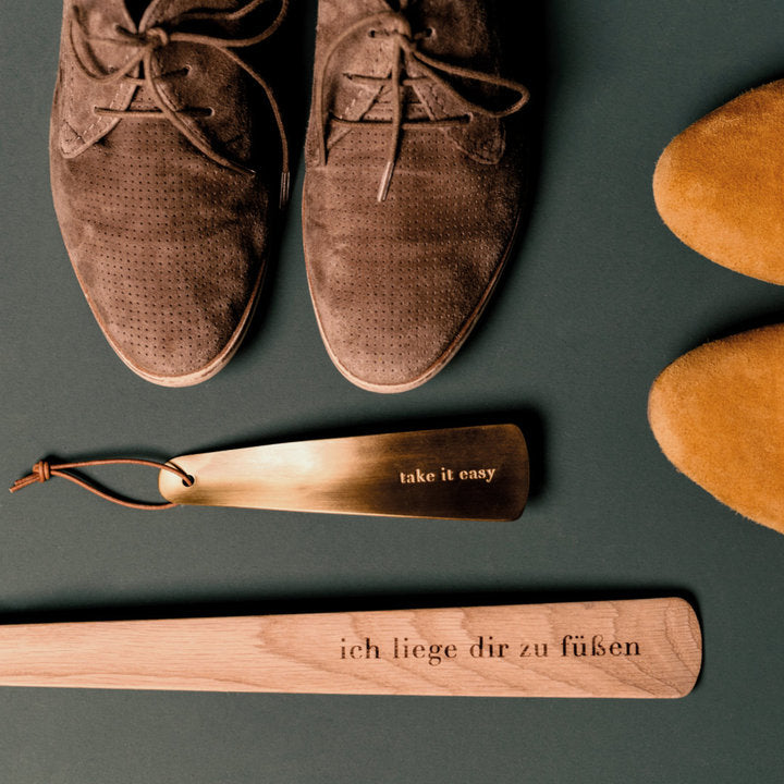 Schuhlöffel "Ich liege dir zu Füßen" - Räder