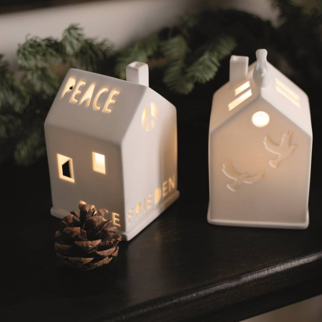 Lichthaus "Frieden, Peace" – mehrsprachig - Räder