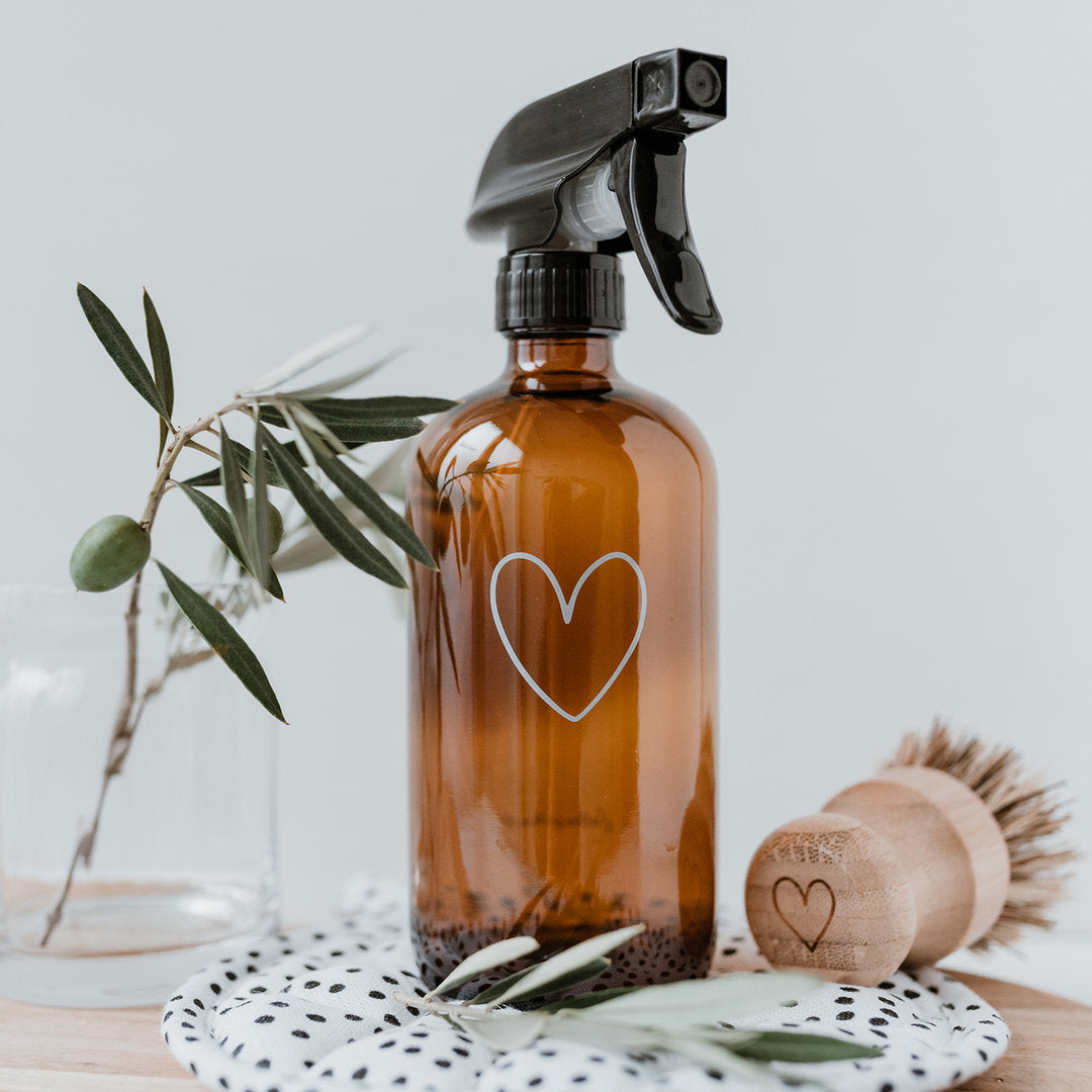 Sprühflasche Herz aus Braunglas - Eulenschnitt