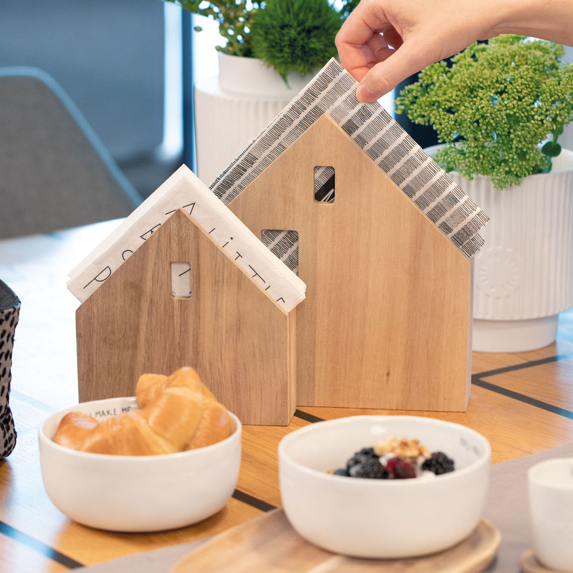 Serviettenhaus aus Holz "groß" - Räder